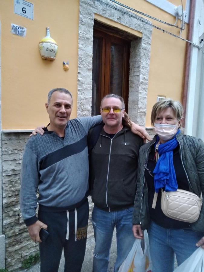 Casa Vacanza Zia Ersilia Rotondi Екстериор снимка